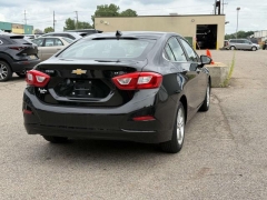 Used 2017  Chevrolet Cruze 4d Sedan LT Auto at Paradise Motors near Lansing, MI