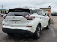 Used 2018  Nissan Murano 4d SUV AWD Platinum at Paradise Motors near Lansing&comma; MI