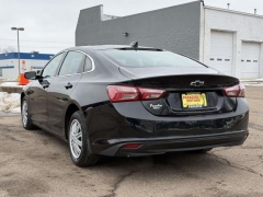 Used 2020  Chevrolet Malibu 4d Sedan LT at Paradise Motors near Lansing&comma; MI