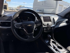 Used 2020  Chevrolet Equinox 4d SUV FWD LT w/1LT at Paradise Motors near Lansing, MI