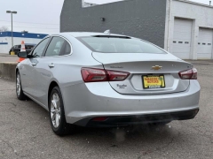 Used 2020  Chevrolet Malibu 4d Sedan LT at Paradise Motors near Lansing&comma; MI