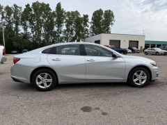 Used 2020  Chevrolet Malibu 4d Sedan LS w&sol;1FL at Paradise Motors near Lansing&comma; MI