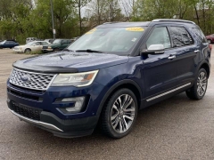 Used 2017 Ford Explorer 4d SUV 4WD Platinum at Paradise Motors near Lansing, MI