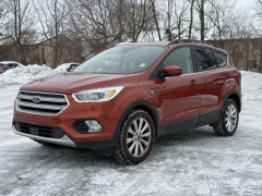 Used 2019  Ford Escape 4d SUV 4WD SEL at Paradise Motors near Lansing&comma; MI