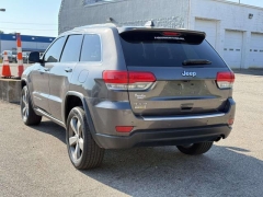 Used 2015  Jeep Grand Cherokee 4d SUV 4WD Limited at Paradise Motors near Lansing&comma; MI