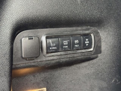 Used 2017  Ford Explorer 4d SUV 4WD Limited at Paradise Motors near Lansing&comma; MI