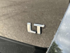 Used 2017 Chevrolet Equinox 4d SUV FWD LT at Paradise Motors near Lansing, MI