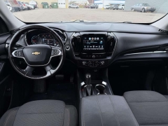 Used 2018  Chevrolet Traverse 4d SUV FWD LT Cloth w/1LT at Paradise Motors near Lansing, MI