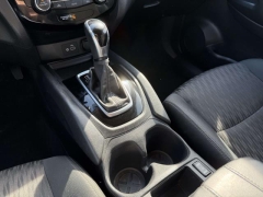 Used 2020  Nissan Rogue 4d SUV FWD SV at Paradise Motors near Lansing&comma; MI