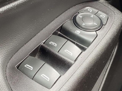 Used 2018 Chevrolet Equinox 4d SUV AWD LT w/2LT at Paradise Motors near Lansing, MI