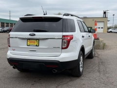 Used 2013  Ford Explorer 4d SUV FWD at Paradise Motors near Lansing&comma; MI