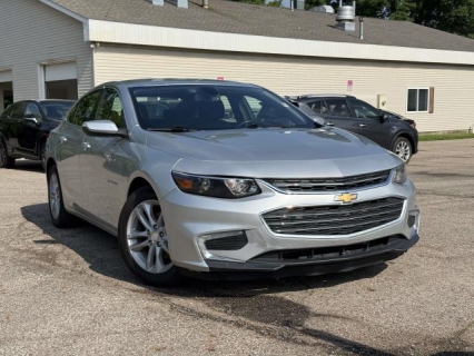 Used 2018 Chevrolet Malibu 4d Sedan LT at Paradise Motors near Lansing, MI