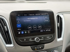 Used 2020  Chevrolet Malibu 4d Sedan LT at Paradise Motors near Lansing&comma; MI