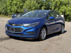 Used 2018  Chevrolet Cruze 4d Sedan LT Auto at Paradise Motors near Lansing&comma; MI