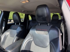 Used 2017  Jeep Cherokee 4d SUV 4WD Trailhawk V6 at Paradise Motors near Lansing&comma; MI