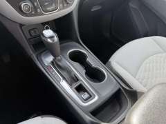 Used 2018  Chevrolet Equinox 4d SUV FWD LS at Paradise Motors near Lansing&comma; MI