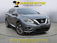  2018 Nissan Murano 4d SUV AWD Platinum at Paradise Motors near Lansing&comma; MI