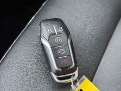 Used 2015  Ford Edge 4d SUV FWD SEL V6 at Paradise Motors near Lansing&comma; MI