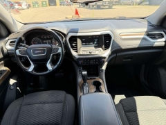 Used 2017 GMC Acadia 4d SUV AWD SLE-2 V6 at Paradise Motors near Lansing, MI