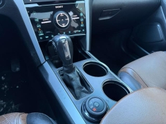 Used 2013  Ford Explorer 4d SUV 4WD Limited at Paradise Motors near Lansing&comma; MI