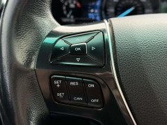 Used 2017  Ford Explorer 4d SUV 4WD Limited at Paradise Motors near Lansing&comma; MI