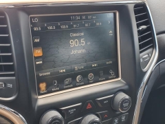 Used 2015  Jeep Grand Cherokee 4d SUV 4WD Limited at Paradise Motors near Lansing&comma; MI