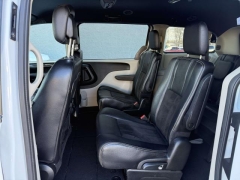 Used 2019  Dodge Grand Caravan 4d Wagon SXT at Paradise Motors near Lansing&comma; MI