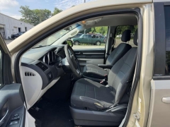 Used 2010 Dodge Grand Caravan 4d Wagon SE at Paradise Motors near Lansing, MI