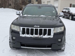 Used 2011  Jeep Grand Cherokee 4d SUV 4WD Overland at Paradise Motors near Lansing&comma; MI