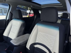 Used 2020  Chevrolet Equinox 4d SUV AWD LT w&sol;2LT at Paradise Motors near Lansing&comma; MI