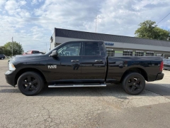 Used 2016  Ram 1500 4WD Quad Cab Tradesman at Paradise Motors near Lansing&comma; MI