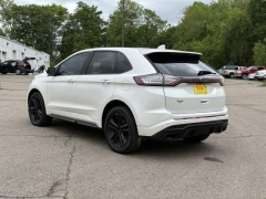 Used 2016 Ford Edge 4d SUV AWD Sport at Paradise Motors near Lansing, MI