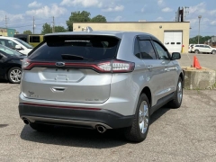 Used 2018 Ford Edge 4d SUV AWD SEL V6 at Paradise Motors near Lansing, MI