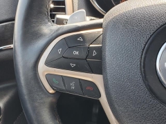 Used 2015  Jeep Grand Cherokee 4d SUV 4WD Limited at Paradise Motors near Lansing&comma; MI
