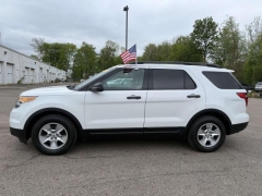 Used 2013  Ford Explorer 4d SUV FWD at Paradise Motors near Lansing&comma; MI