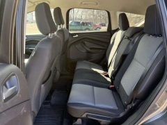 Used 2018  Ford Escape 4d SUV FWD SE at Paradise Motors near Lansing&comma; MI