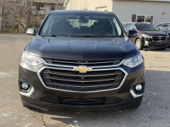 Used 2018  Chevrolet Traverse 4d SUV FWD LT Cloth w/1LT at Paradise Motors near Lansing, MI