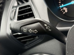 Used 2019  Ford Escape 4d SUV 4WD SEL at Paradise Motors near Lansing&comma; MI