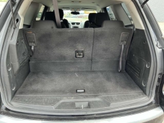Used 2015 GMC Acadia 4d SUV AWD SLE-2 at Paradise Motors near Lansing, MI