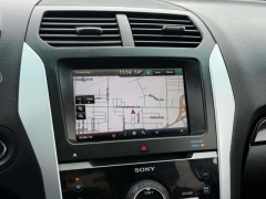 Used 2015  Ford Explorer 4d SUV 4WD Limited at Paradise Motors near Lansing&comma; MI