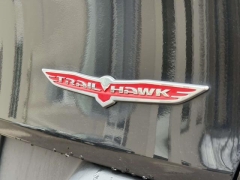 Used 2018  Jeep Cherokee 4d SUV 4WD Trailhawk V6 at Paradise Motors near Lansing&comma; MI