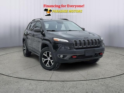 Used 2015 Jeep Cherokee 4d SUV 4WD Trailhawk V6 at Paradise Motors near Lansing, MI