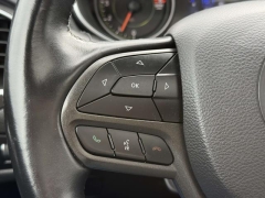 Used 2019  Jeep Cherokee 4d SUV 4WD Trailhawk 3&period;2L at Paradise Motors near Lansing&comma; MI