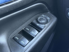 Used 2021  Chevrolet Equinox FWD 4dr LT w&sol;1LT at Paradise Motors near Lansing&comma; MI