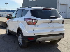 Used 2017  Ford Escape 4d SUV FWD SE at Paradise Motors near Lansing&comma; MI