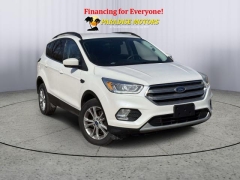 Used 2017  Ford Escape 4d SUV FWD SE at Paradise Motors near Lansing&comma; MI