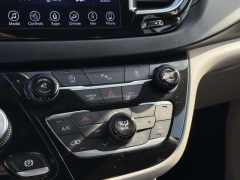 Used 2017  Chrysler Pacifica 4d Wagon Touring-L Plus at Paradise Motors near Lansing, MI