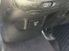 Used 2017  Jeep Cherokee 4d SUV 4WD Trailhawk V6 at Paradise Motors near Lansing&comma; MI