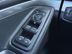 Used 2013  Ford Explorer 4d SUV 4WD XLT at Paradise Motors near Lansing&comma; MI