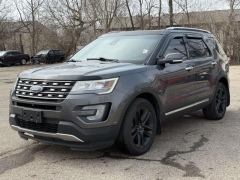 Used 2017  Ford Explorer 4d SUV 4WD Limited at Paradise Motors near Lansing&comma; MI